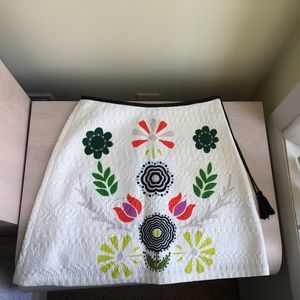 New Cynthia Rowley White Embroidered Like Floral Textured Skirt w/ Lining